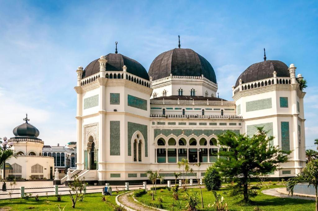 Grand Kanaya Hotel Medan Exteriér fotografie