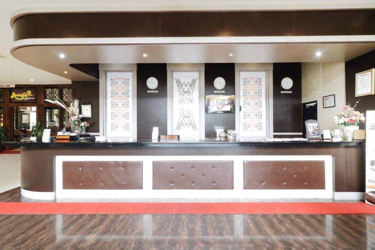 Grand Kanaya Hotel Medan Exteriér fotografie