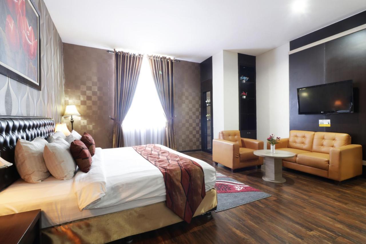 Grand Kanaya Hotel Medan Exteriér fotografie
